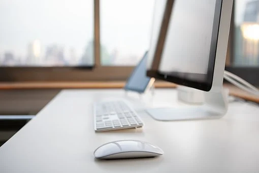 Office and commercial cleaning services. Contract cleaning, deep cleans, builders cleans.. Clean and tidy office desk.